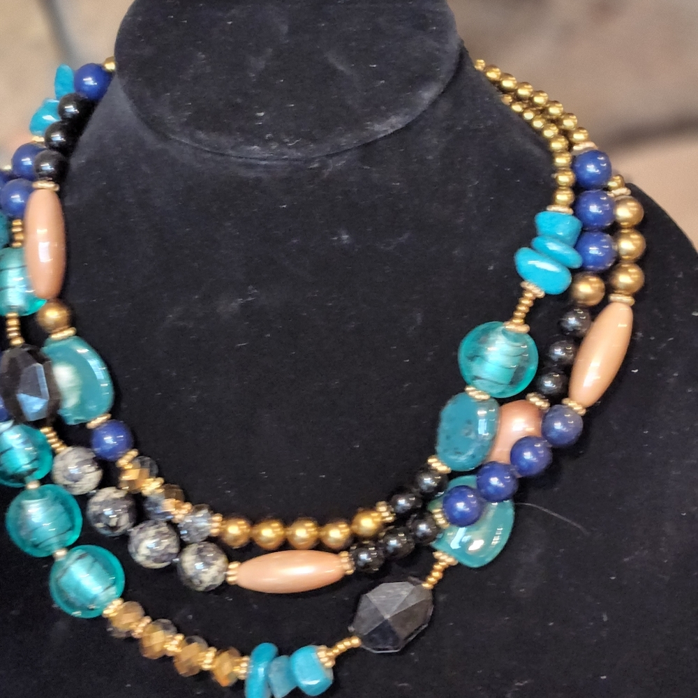 VINTAGE 3 STRAND NECKLACE WITH GLASS,CRYSTAL,PEARL,AND FAUX TURQUOISE - Picture 2 of 6